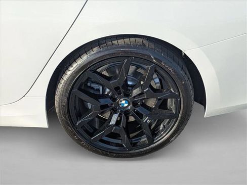 New 2026 BMW 330i Sedan w/ M Sport Package image 10