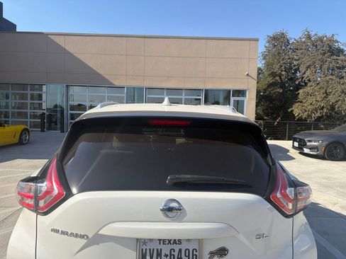 Used 2017 Nissan Murano SL FWD image 6