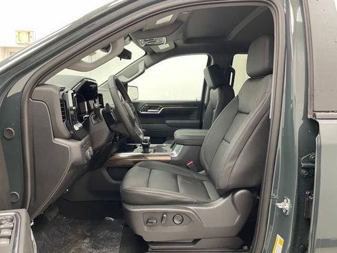 New 2026 Chevrolet Silverado 1500 LT Trail Boss w/ LT Trail Boss Premium Package AWD/4WD image 9