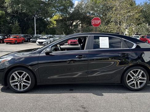 Used 2021 Kia Forte EX image 12