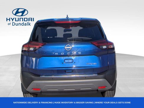 Used 2023 Nissan Rogue SV image 8