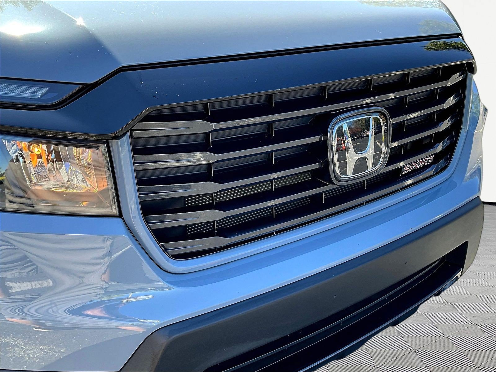 Used 2023 Honda Ridgeline Sport image 34