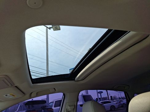 Used 2023 Honda Accord EX image 17