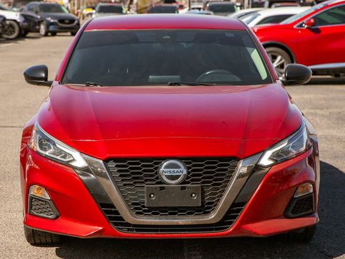 Used 2022 Nissan Altima 2.5 SR image 3