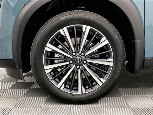 New 2026 Nissan Pathfinder Platinum w/ Cargo Package AWD/4WD image 11