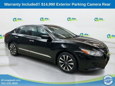 Used 2017 Nissan Altima 2.5 SV image 3