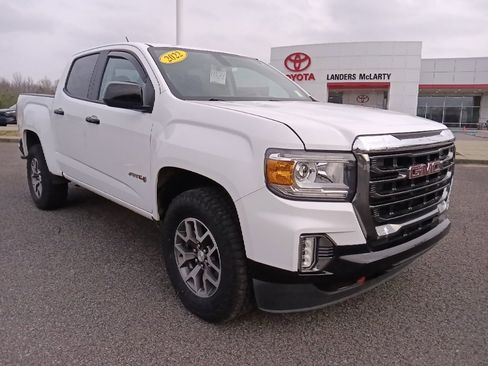 Used 2022 GMC Canyon AT4 w/ Trailering Package image 1