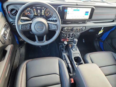 New 2026 Jeep Wrangler Unlimited Rubicon w/ Safety Group image 7