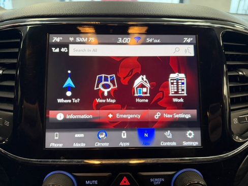 Used 2021 Jeep Grand Cherokee Laredo X image 54