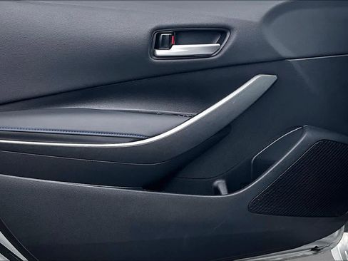 Used 2022 Toyota Corolla SE FWD image 25