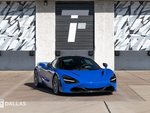 Used 2018 McLaren 720S image 1