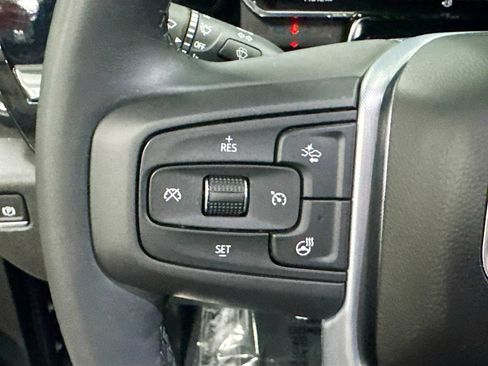 Used 2024 GMC Sierra 1500 Elevation AWD/4WD image 8