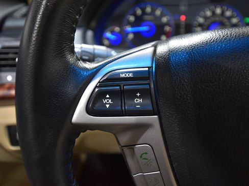 Used 2010 Honda Crosstour EX-L image 14