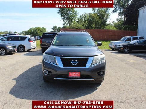 Used 2013 Nissan Pathfinder SL w/ Trailer Tow Pkg AWD/4WD image 2