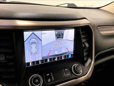 Used 2022 GMC Acadia Denali w/ Denali Ultimate Package FWD image 28
