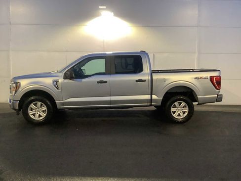 Used 2023 Ford F150 XLT image 2