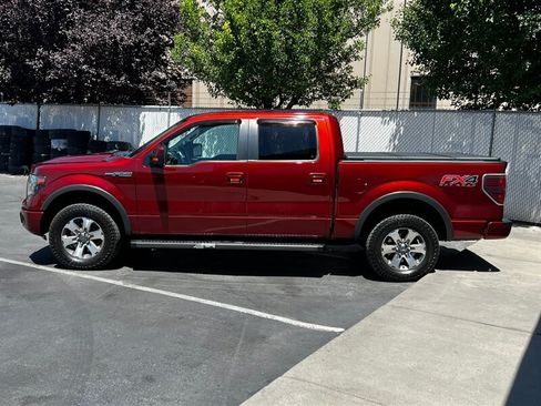 Used 2014 Ford F150 FX4 w/ Equipment Group 402A Luxury AWD/4WD image 4