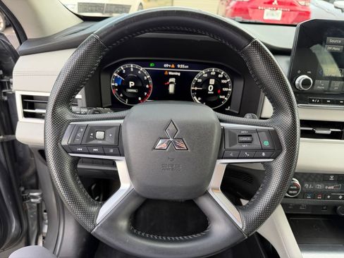 Used 2022 Mitsubishi Outlander SEL AWD/4WD image 15