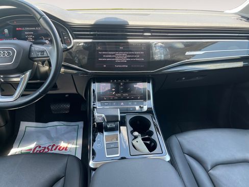 Used 2022 Audi Q7 Premium Plus image 11