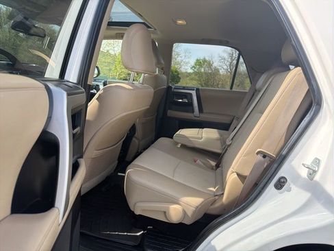 Used 2014 Toyota 4Runner SR5 Premium AWD/4WD image 16