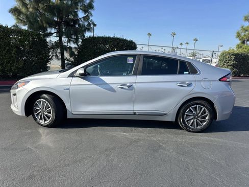 Used 2020 Hyundai Ioniq Limited image 3