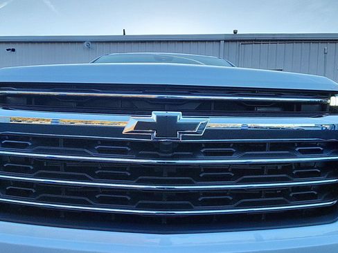 New 2026 Chevrolet Traverse LT w/ LPO, Floor Liner Package image 14