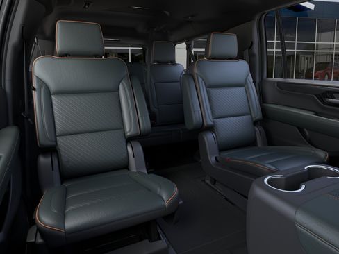 New 2026 GMC Yukon XL AT4 w/ AT4 Premium Plus Package AWD/4WD image 17