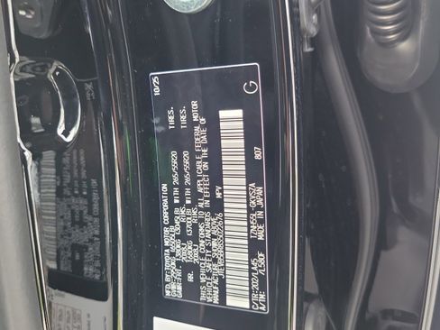 New 2025 Toyota 4Runner Limited image 27