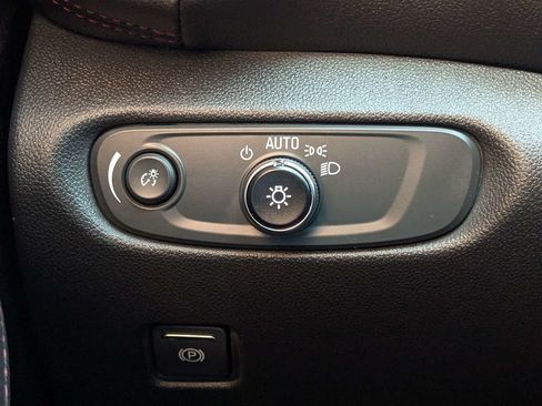 Used 2022 Chevrolet Blazer RS w/ Enhanced Convenience Package FWD image 22