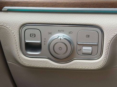 Used 2023 Mercedes-Benz GLE 450 4MATIC image 24