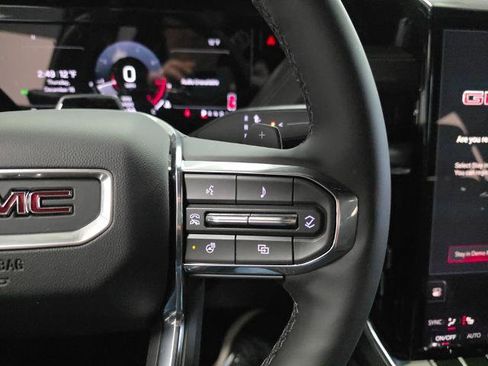 New 2026 GMC Yukon Elevation image 17