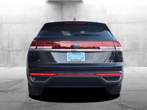 New 2026 Volkswagen Atlas Cross Sport SE image 6