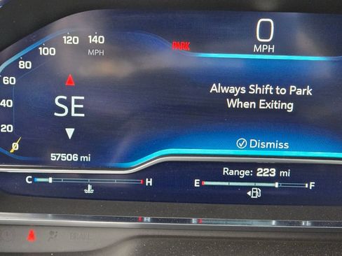 Used 2024 Chevrolet Suburban LT image 22