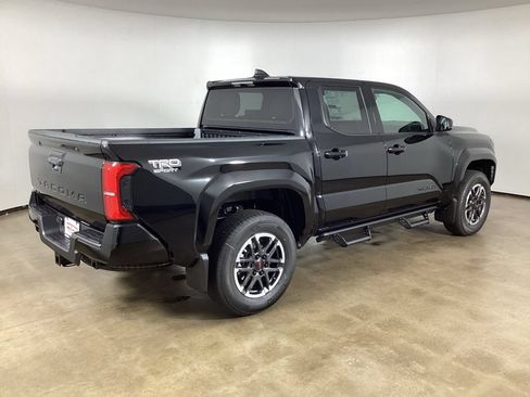Used 2026 Toyota Tacoma TRD Sport AWD/4WD image 8