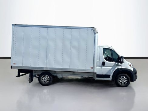 Used 2025 RAM ProMaster 3500 w/ Quick Order Package 22G SLT FWD image 2