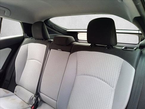 Used 2016 Toyota Prius Two FWD image 10