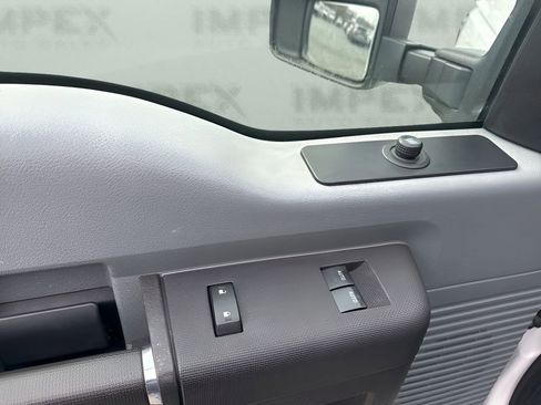 Used 2016 Ford F250 XL w/ Power Equipment Group image 19