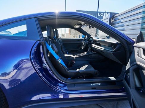 Used 2022 Porsche 911 GT3 image 23