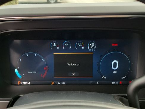 New 2026 Ford F250 XLT w/ XLT Premium Package AWD/4WD image 29