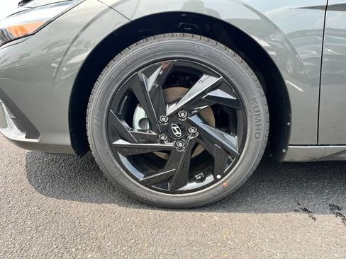 New 2026 Hyundai Elantra Sport FWD image 7