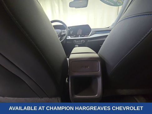 Used 2025 Chevrolet Trax LT w/ Driver Confidence Package FWD image 29