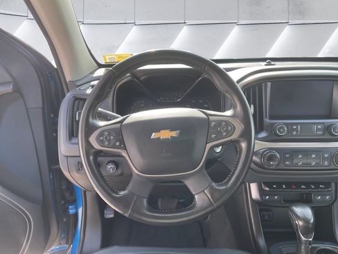 Used 2022 Chevrolet Colorado Z71 image 13