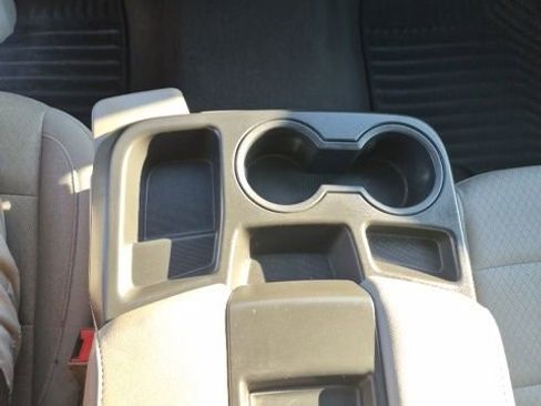 Used 2024 GMC Sierra 2500 SLE image 18