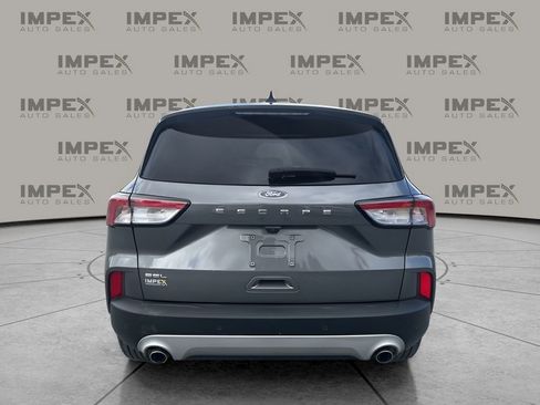 Used 2022 Ford Escape SEL image 4