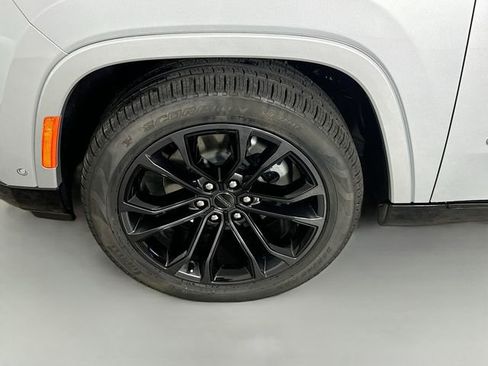 New 2024 Jeep Grand Wagoneer L Series II w/ Quick Order Packagew 28T image 37