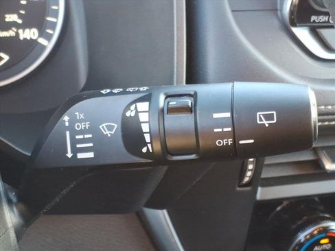 Used 2023 Nissan Rogue SV image 24