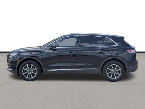 Used 2023 Lincoln Nautilus Reserve w/ Luxury Package AWD/4WD image 8