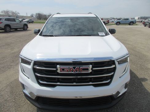 New 2026 GMC Acadia Elevation w/ Elevation Premium Package AWD/4WD image 11