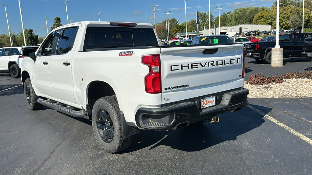 Used 2021 Chevrolet Silverado 1500 LT Trail Boss w/ Convenience Package II AWD/4WD image 6