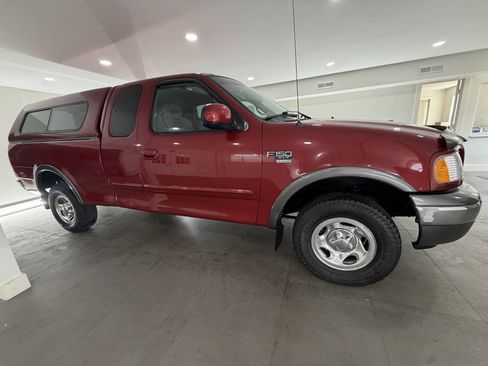 Used 2002 Ford F150 XLT AWD/4WD image 9